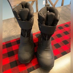 COPY - Men’s Tundra Hudson Snow Boots SIZE 12